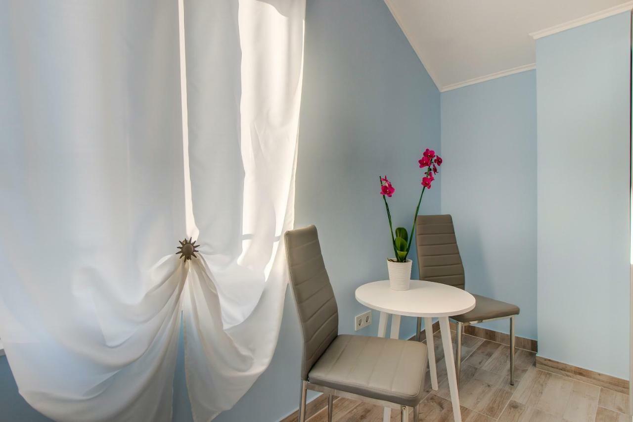 Apartman Leon & Rent A Quad Mali Lošinj Esterno foto